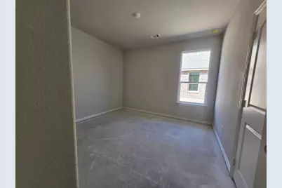 806 Silverleaf Drive, Ennis, TX 75119 - Photo 13