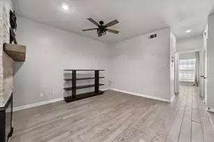 2730 Silver Creek Dr, Arlington, TX 76006 - Photo 5