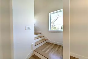 2723 Kimsey Dr, Dallas, TX 75235 - Photo 17