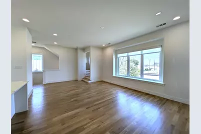 2723 Kimsey Drive #104, Dallas, TX 75235 - Photo 11