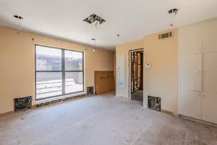 2900 Ryan Pl Dr, Fort Worth, TX 76110 - Photo 31