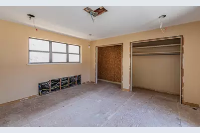 2900 Ryan Place Drive, Fort Worth, TX 76110 - Photo 29