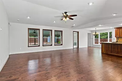 815 National Drive, Irving, TX 75060 - Photo 7