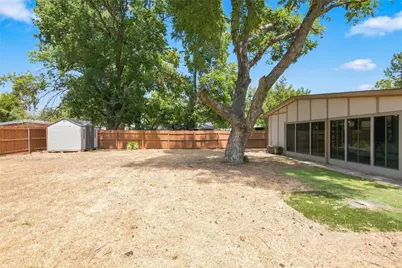 815 National Drive, Irving, TX 75060 - Photo 37