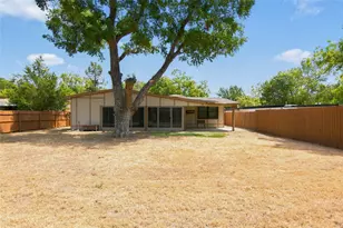 815 National Dr, Irving, TX 75060 - Photo 39