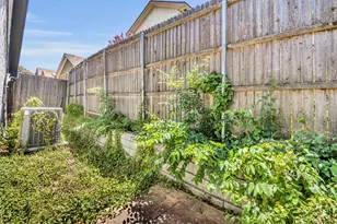 2422 Libra Dr, Garland, TX 75044 - Photo 21