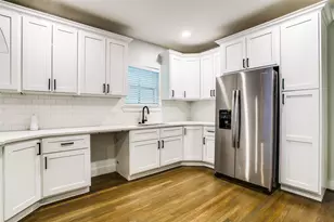 619 Pembroke Ave, Dallas, TX 75208 - Photo 15