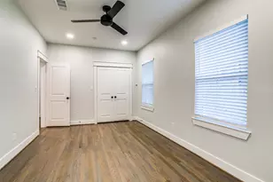 619 Pembroke Ave, Dallas, TX 75208 - Photo 17