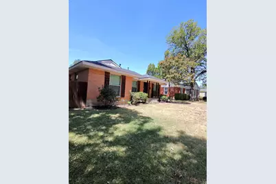 3241 S Edgefield Avenue, Dallas, TX 75224 - Photo 1
