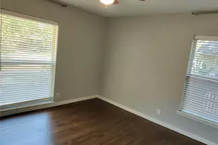 3241 S Edgefield Ave, Dallas, TX 75224 - Photo 9