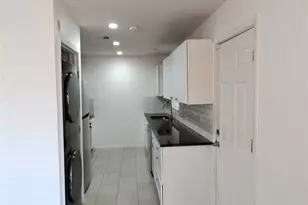 3241 S Edgefield Ave, Dallas, TX 75224 - Photo 7