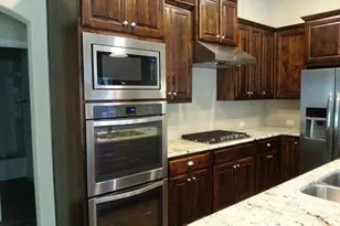 704 Wiltshire Blvd, Lewisville, TX 75056 - Photo 3