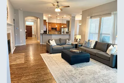 6852 Seacoast Drive, Grand Prairie, TX 75054 - Photo 5