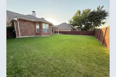 6852 Seacoast Drive, Grand Prairie, TX 75054 - Photo 21