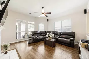 11656 Creekwood Dr, Frisco, TX 75035 - Photo 11
