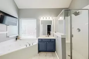 11656 Creekwood Dr, Frisco, TX 75035 - Photo 17