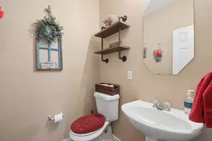 3039 Bosswood Ct, Grand Prairie, TX 75052 - Photo 19
