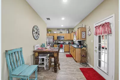 3039 Bosswood Court, Grand Prairie, TX 75052 - Photo 13