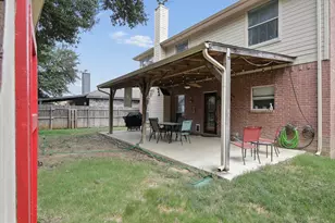 3039 Bosswood Ct, Grand Prairie, TX 75052 - Photo 31