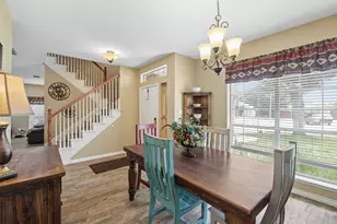 3039 Bosswood Ct, Grand Prairie, TX 75052 - Photo 7