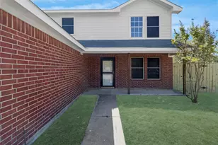 408 Centennial Pl, Crowley, TX 76036 - Photo 3