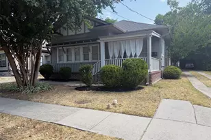 912 Oakland St, Denton, TX 76201 - Photo 1