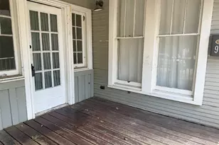 912 Oakland St, Denton, TX 76201 - Photo 3