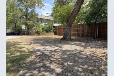 912 Oakland Street, Denton, TX 76201 - Photo 21