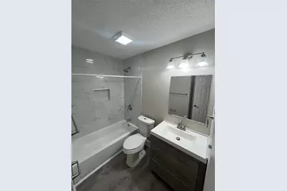 820 E Edith Street, Irving, TX 75061 - Photo 9