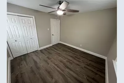 820 E Edith Street, Irving, TX 75061 - Photo 13