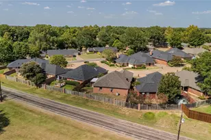 806 Torribrooke Ln, Athens, TX 75751 - Photo 33