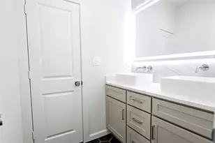 202 Strong St, Bowie, TX 76230 - Photo 29