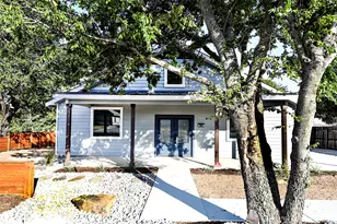 202 Strong St, Bowie, TX 76230 - Photo 1