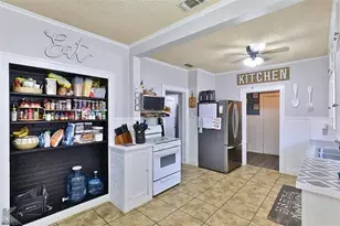 1010 Stowe St, Abilene, TX 79605 - Photo 5