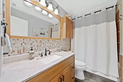 306 E Rochelle Boulevard, Irving, TX 75062 - Photo 23
