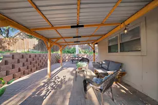 306 E Rochelle Blvd, Irving, TX 75062 - Photo 29