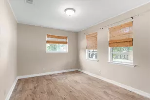 1006 N Lucas Dr, Grapevine, TX 76051 - Photo 23
