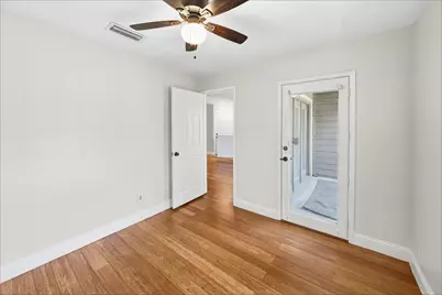1108 Quail Valley Lane #221, Arlington, TX 76011 - Photo 11