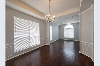 10512 Napa Valley Drive, Frisco, TX 75035 - Photo 5