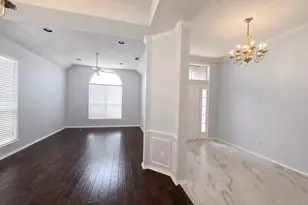 10512 Napa Valley Dr, Frisco, TX 75035 - Photo 3