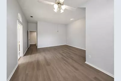 10512 Napa Valley Drive, Frisco, TX 75035 - Photo 13