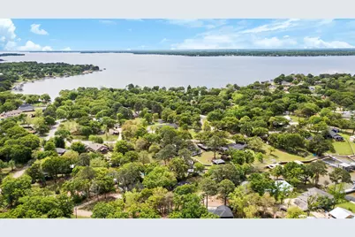 111 Island Park Drive, Gun Barrel City, TX 75156 - Photo 35