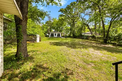 111 Island Park Drive, Gun Barrel City, TX 75156 - Photo 25