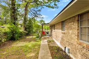 111 Island Park Dr, Gun Barrel City, TX 75156 - Photo 3