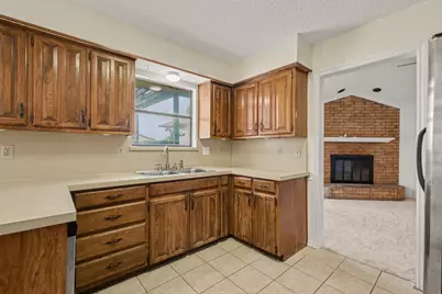 2324 Harbinger Lane, Dallas, TX 75287 - Photo 9