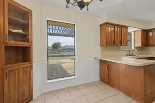 2324 Harbinger Ln, Dallas, TX 75287 - Photo 13