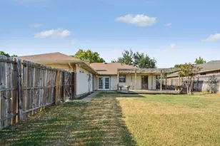 2324 Harbinger Ln, Dallas, TX 75287 - Photo 31