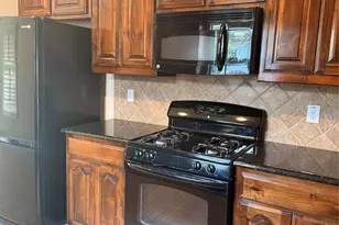 5049 Britton Ridge Ln, Fort Worth, TX 76179 - Photo 5