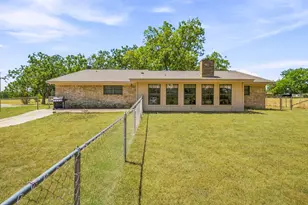 907 Co Rd 484, Stephenville, TX 76401 - Photo 31