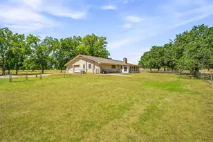 907 Co Rd 484, Stephenville, TX 76401 - Photo 29